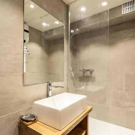 Appartement Résidence Aiguille Grive Bat Iii - 4 Pièces Pour 8 Personnes 65 *